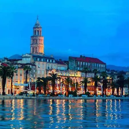 Bonus And Private Parking Appartamento *