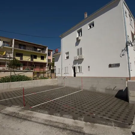 Bonus And Private Parking Appartamento