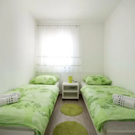 Bonus And Private Parking Split