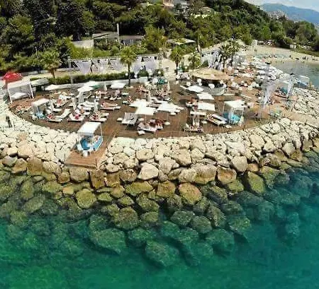 Bonus And Private Parking Apartman Split