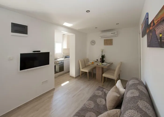 Bonus And Private Parking Appartamento