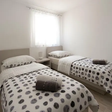 아파트 Bonus And Private Parking 스플리트