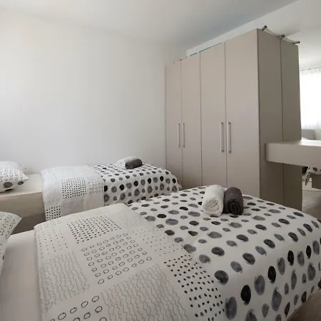 아파트 Bonus And Private Parking